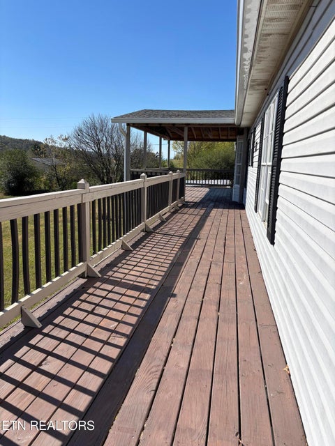 Tiny photo for 157 Russell Acres, Speedwell, TN 37870 (MLS # 1360032)