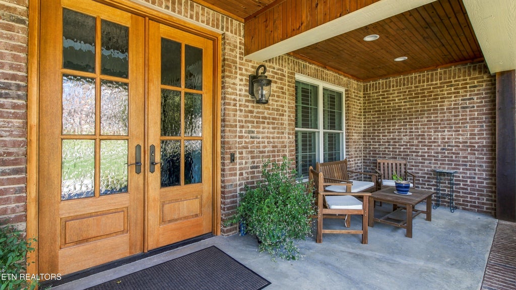 Photo of 723 Bayshore Rd, Knoxville, TN 37934 (MLS # 1358948)