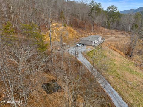 Tiny photo for 1473 State Highway 33, Tazewell, TN 37879 (MLS # 1328152)