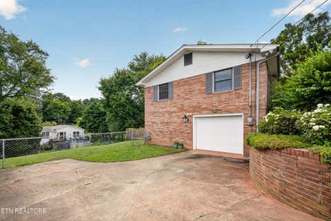 Tiny photo for 140 Westwood Drive, Clinton, TN 37716 (MLS # 1350707)