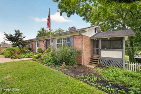 Tiny photo for 140 Westwood Drive, Clinton, TN 37716 (MLS # 1350707)