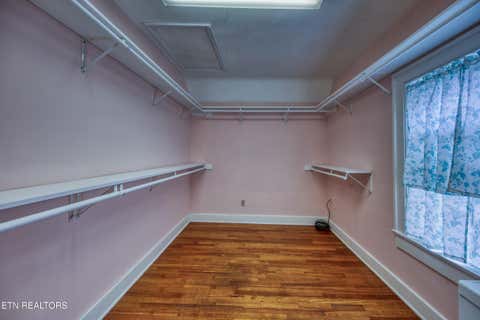 Tiny photo for 918 Windgate St, Knoxville, TN 37919 (MLS # 1347979)