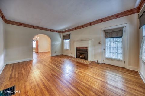 Tiny photo for 918 Windgate St, Knoxville, TN 37919 (MLS # 1347979)