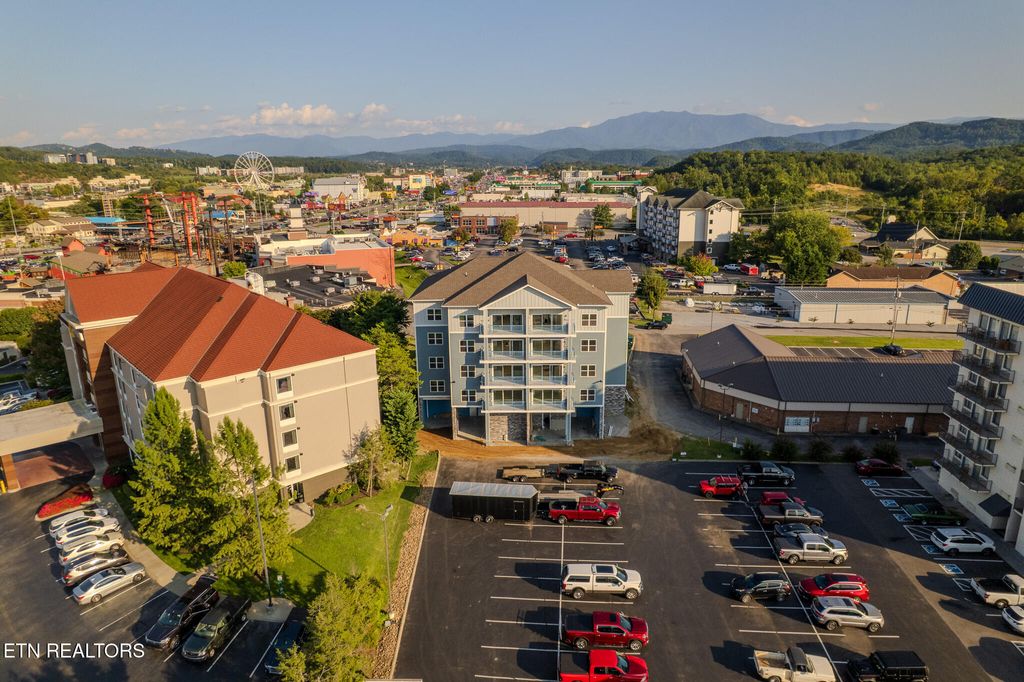 Photo of 129 Sugarfoot Way #201, Pigeon Forge, TN 37863 (MLS # 1327549)