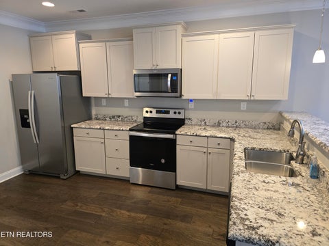 Tiny photo for 109 Hardinberry St, Oak Ridge, TN 37830 (MLS # 1358679)