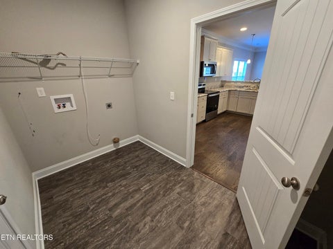 Tiny photo for 109 Hardinberry St, Oak Ridge, TN 37830 (MLS # 1358679)