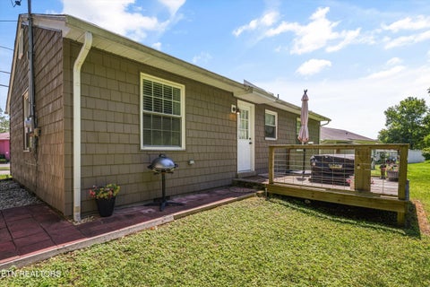 Tiny photo for 636 Robertsville Rd, Oak Ridge, TN 37830 (MLS # 1343955)