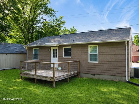 Tiny photo for 636 Robertsville Rd, Oak Ridge, TN 37830 (MLS # 1343955)