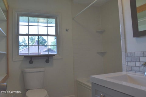 Tiny photo for 636 Robertsville Rd, Oak Ridge, TN 37830 (MLS # 1343955)