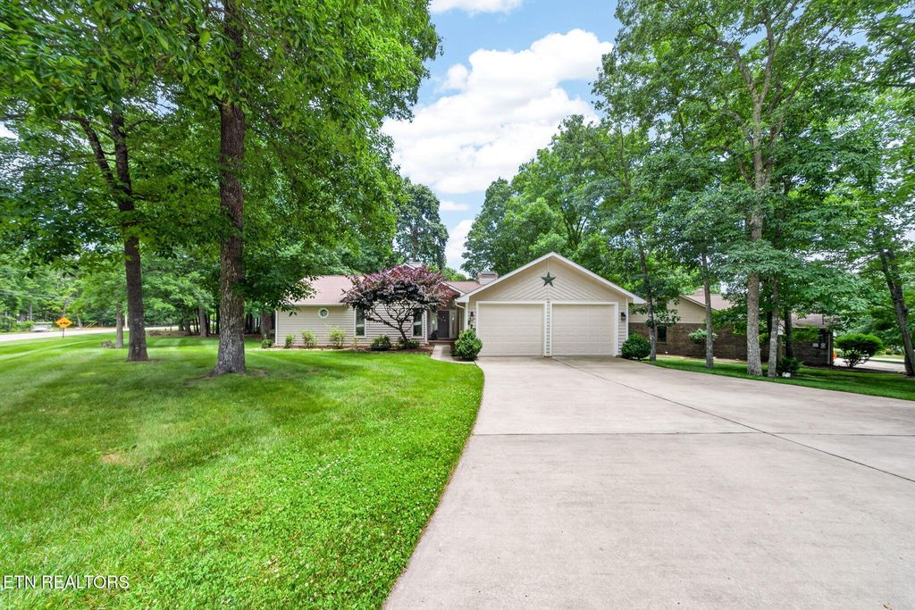 Photo of 220 Catoosa Blvd, Crossville, TN 38558 (MLS # 1344612)