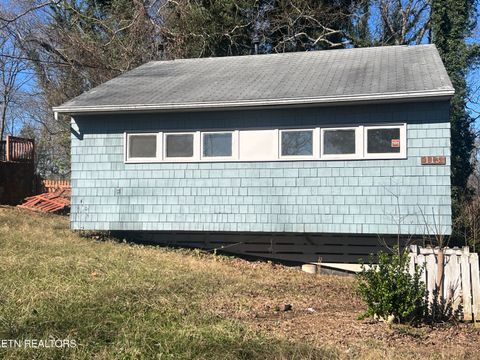 Photo of 113 S Walker Lane, Oak Ridge, TN 37830 (MLS # 1323096)