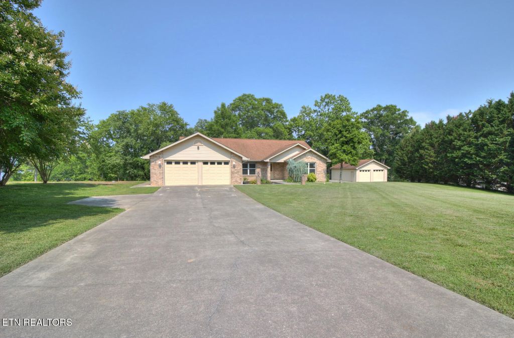 Photo of 1023 Stokley Court, Dandridge, TN 37725 (MLS # 1303527)