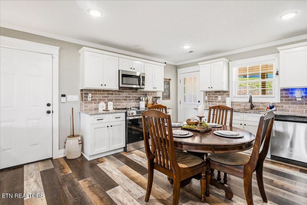 Photo of 126 Zoe Circle, Jacksboro, TN 37757 (MLS # 1342810)