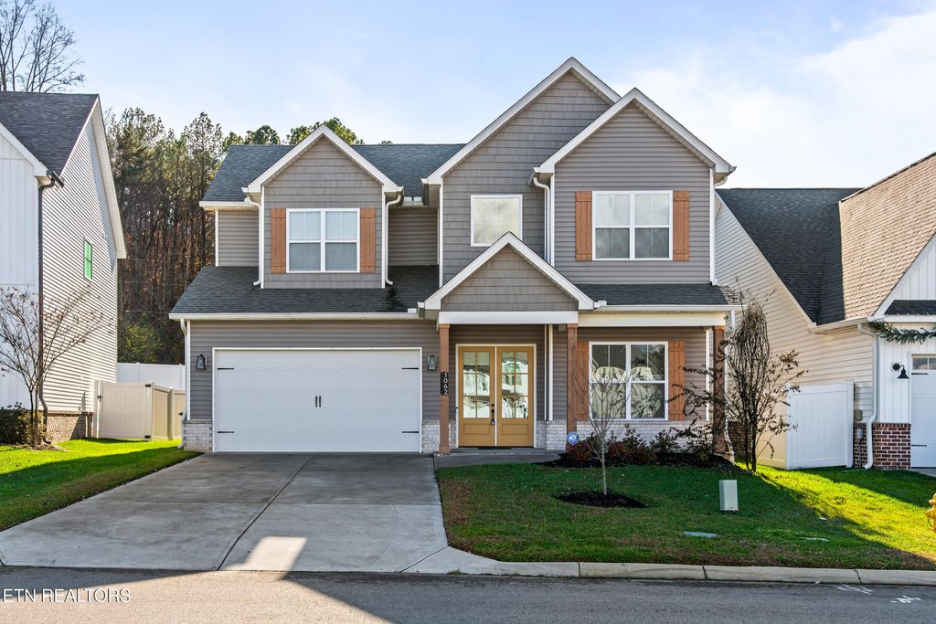 Photo of 1062 Belle Pond Ave, Knoxville, TN 37932 (MLS # 1323560)