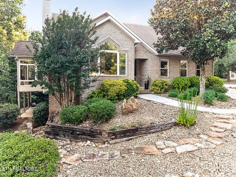 Photo of 213 Coyatee Drive, Loudon, TN 37774 (MLS # 1331702)