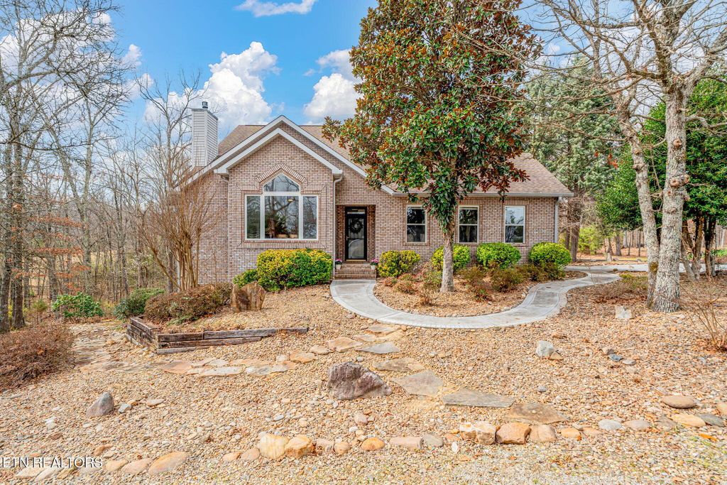 Photo of 213 Coyatee Drive, Loudon, TN 37774 (MLS # 1331702)