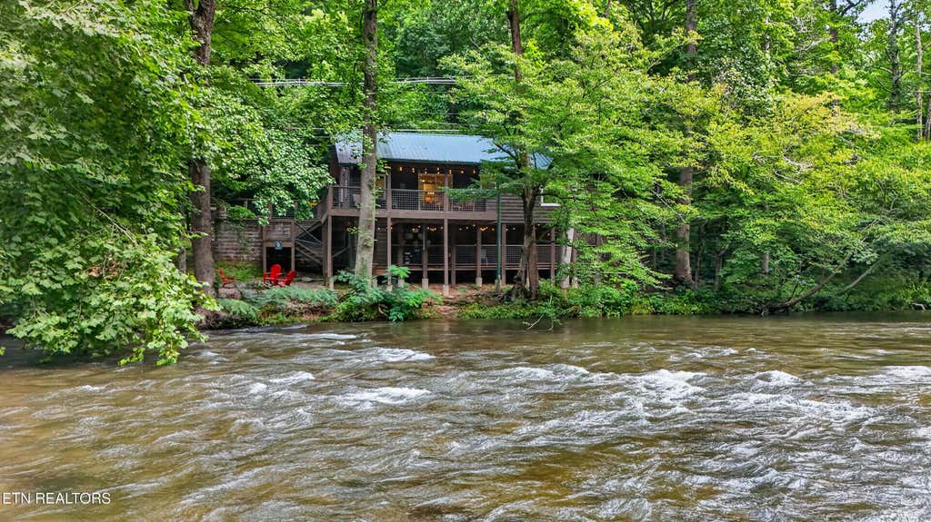 Photo of 6316 Old Walland Hwy, Walland, TN 37886 (MLS # 1349720)