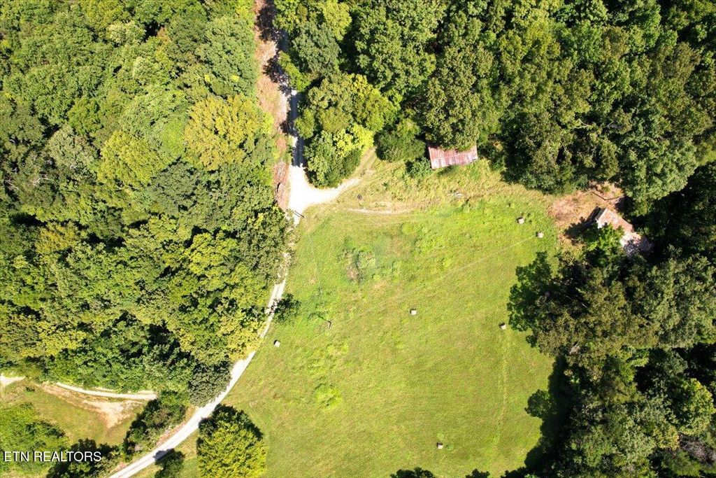 Photo of TBD Clinch River Rd, Tazewell, TN 37879 (MLS # 1307905)