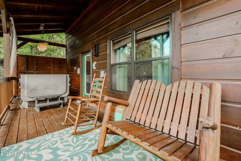 Tiny photo for 921 McMakin Way, Pigeon Forge, TN 37863 (MLS # 1334728)