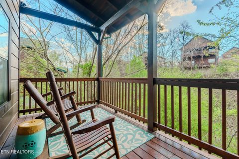 Tiny photo for 921 McMakin Way, Pigeon Forge, TN 37863 (MLS # 1334728)