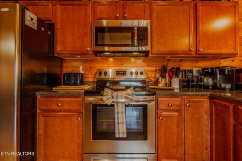 Tiny photo for 921 McMakin Way, Pigeon Forge, TN 37863 (MLS # 1334728)