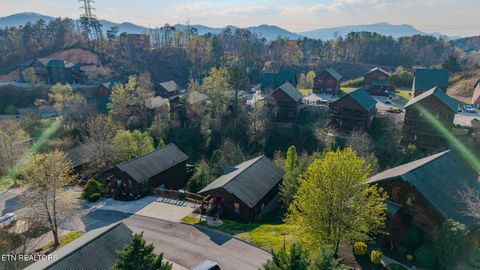 Tiny photo for 921 McMakin Way, Pigeon Forge, TN 37863 (MLS # 1334728)