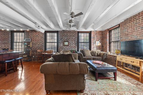 Tiny photo for 535 Locust St #202, Knoxville, TN 37902 (MLS # 1336397)