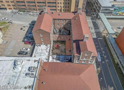 Tiny photo for 535 Locust St #202, Knoxville, TN 37902 (MLS # 1336397)