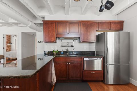 Tiny photo for 535 Locust St #202, Knoxville, TN 37902 (MLS # 1336397)