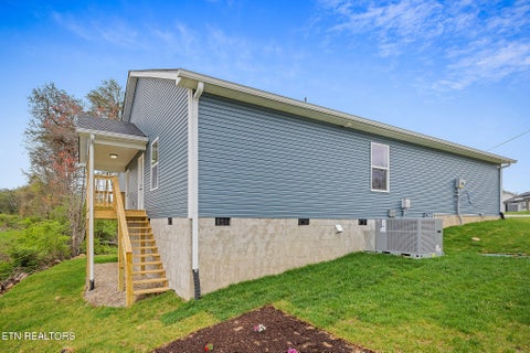 Tiny photo for 168 Sky View Meadow Dr Drive, Crossville, TN 38555 (MLS # 1355747)