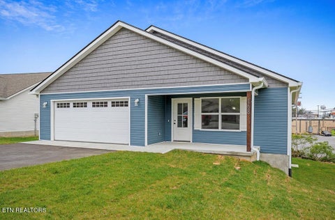 Photo of 168 Sky View Meadow Dr Drive, Crossville, TN 38555 (MLS # 1355747)