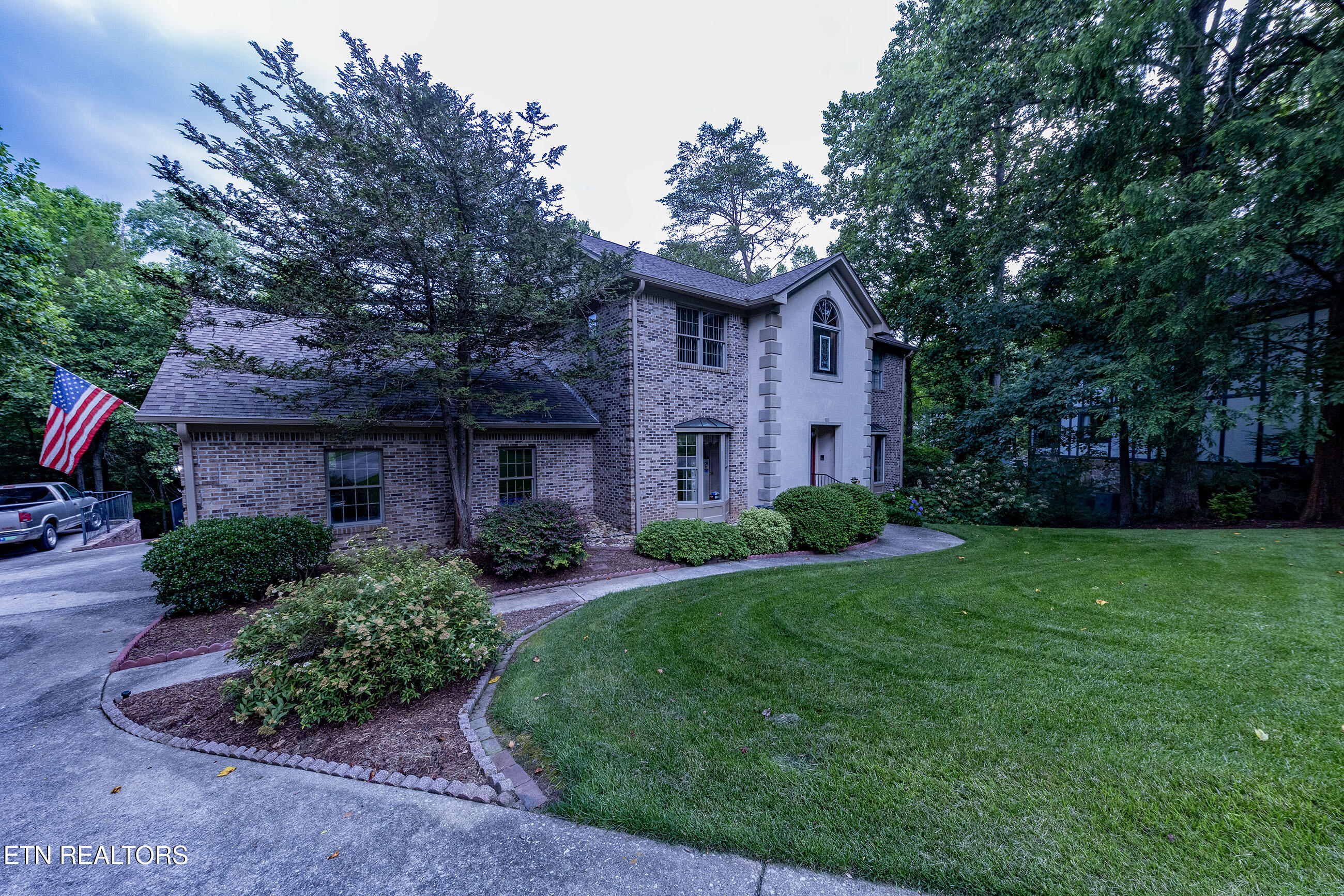 108 Beechwood Lane
