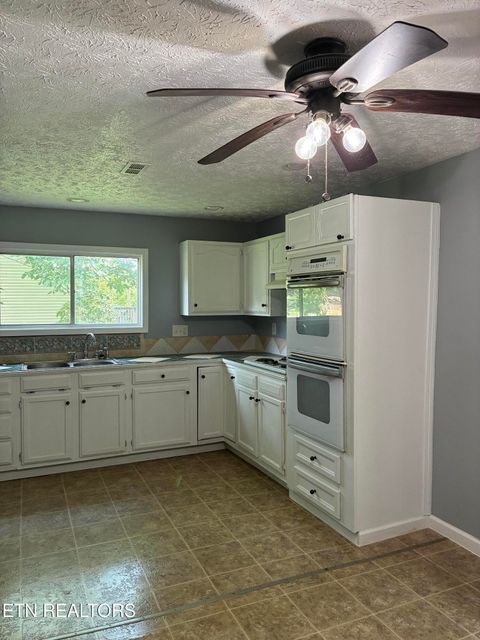 Tiny photo for 5421 Haynes Sterchi Rd, Knoxville, TN 37912 (MLS # 1343246)
