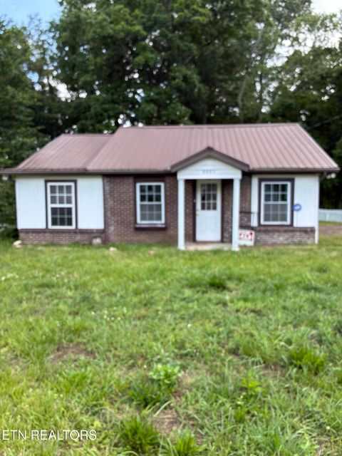 Photo of 5421 Haynes Sterchi Rd, Knoxville, TN 37912 (MLS # 1343246)