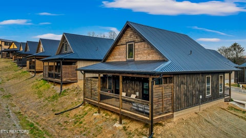 Tiny photo for 571 Warbonnet Way, Pigeon Forge, TN 37863 (MLS # 1355850)