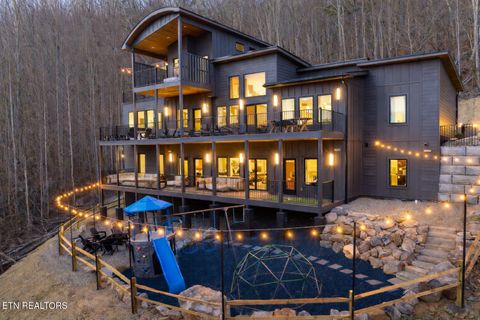 2349 Bluff Mountain Rd Sevierville TN 37876