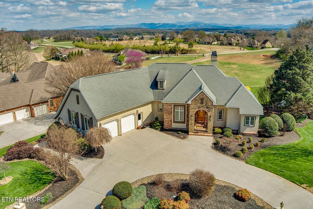 Photo of 200 Eagle Circle, Vonore, TN 37885 (MLS # 1333508)