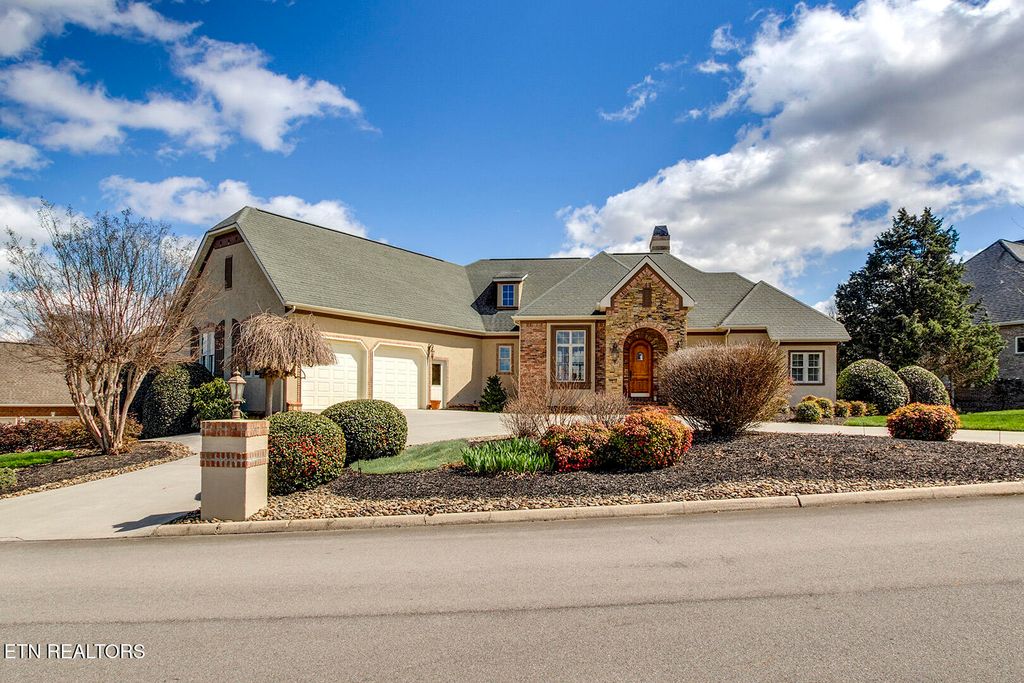 Photo of 200 Eagle Circle, Vonore, TN 37885 (MLS # 1333508)