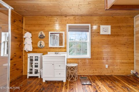 Tiny photo for 160 Indian Rock Loop, Crossville, TN 38572 (MLS # 1328716)