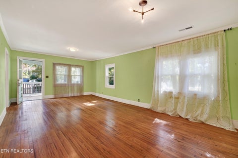 Tiny photo for 441 Whitson Ave, Cookeville, TN 38501 (MLS # 1360198)