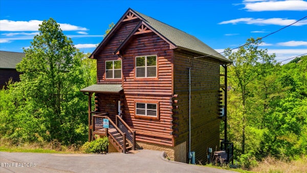 2243 WINGSPAN DR, SEVIERVILLE, TN 37876 - Image cc9dbcb8d4e505904df2c0ffef9a94ac/948838520