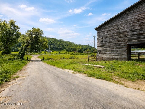 Tiny photo for 253 S Highway 107, Del Rio, TN 37727 (MLS # 1350110)