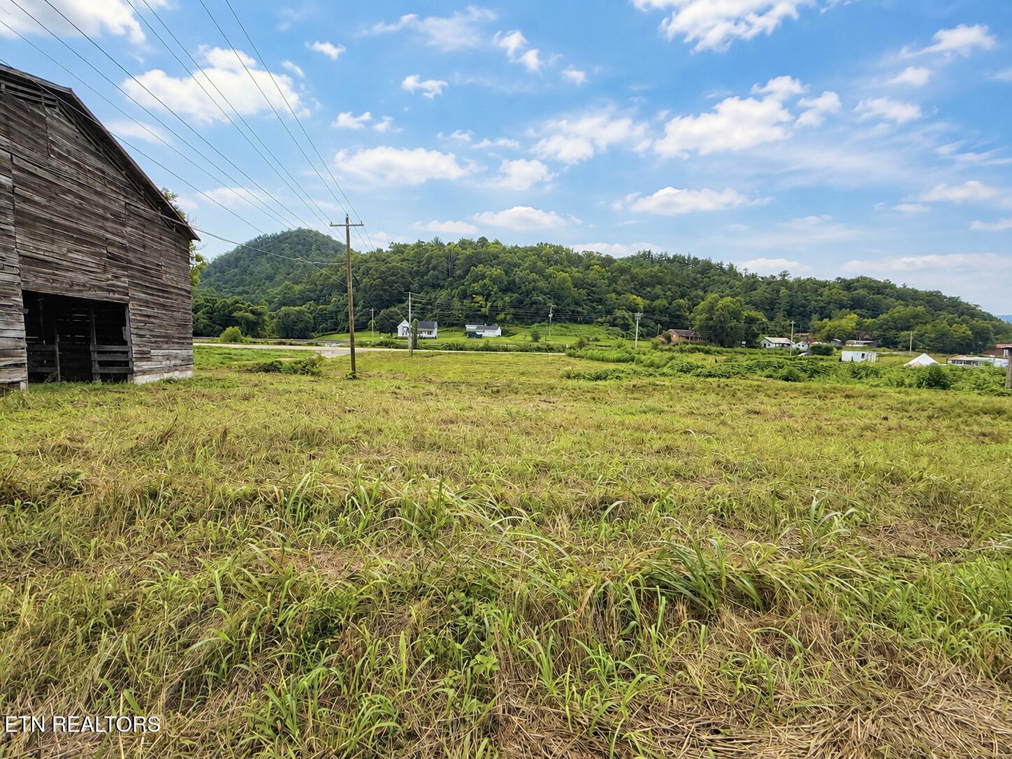 2.53 acres S Highway 107