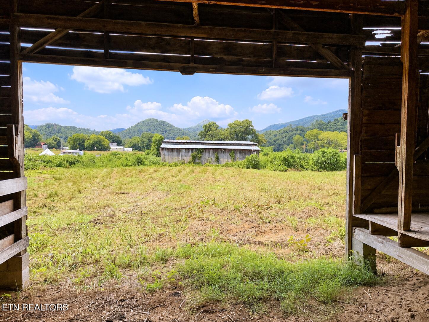 2.53 acres S Highway 107