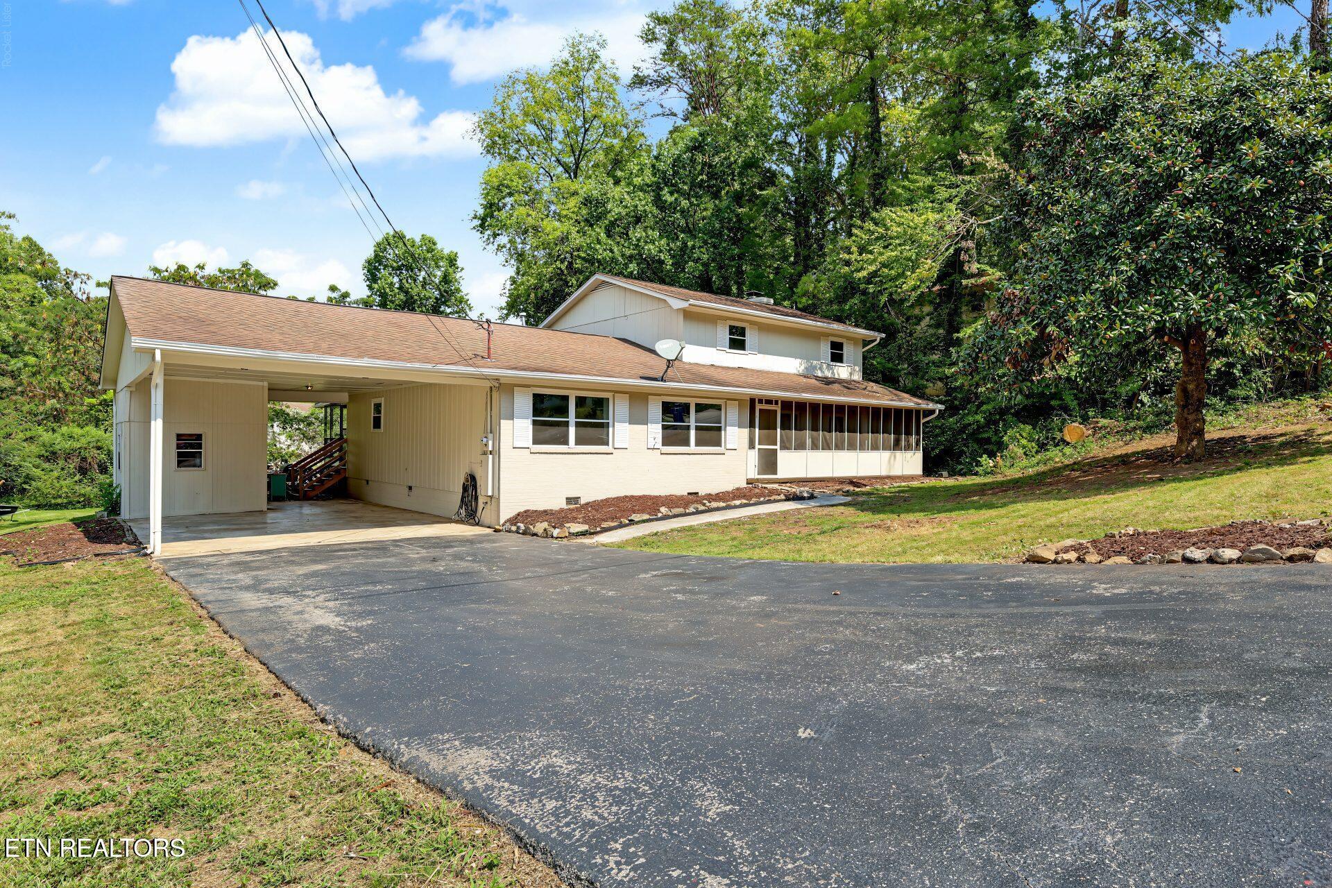 14 Cooper Lane