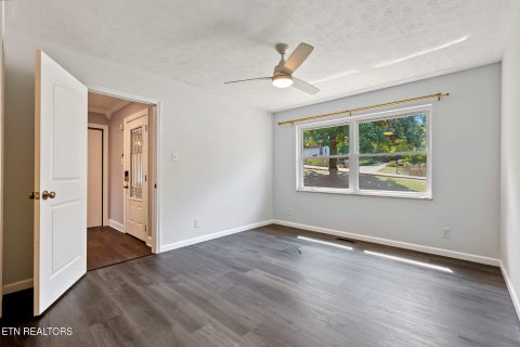 Tiny photo for 14 Cooper Lane, Oak Ridge, TN 37830 (MLS # 1357454)