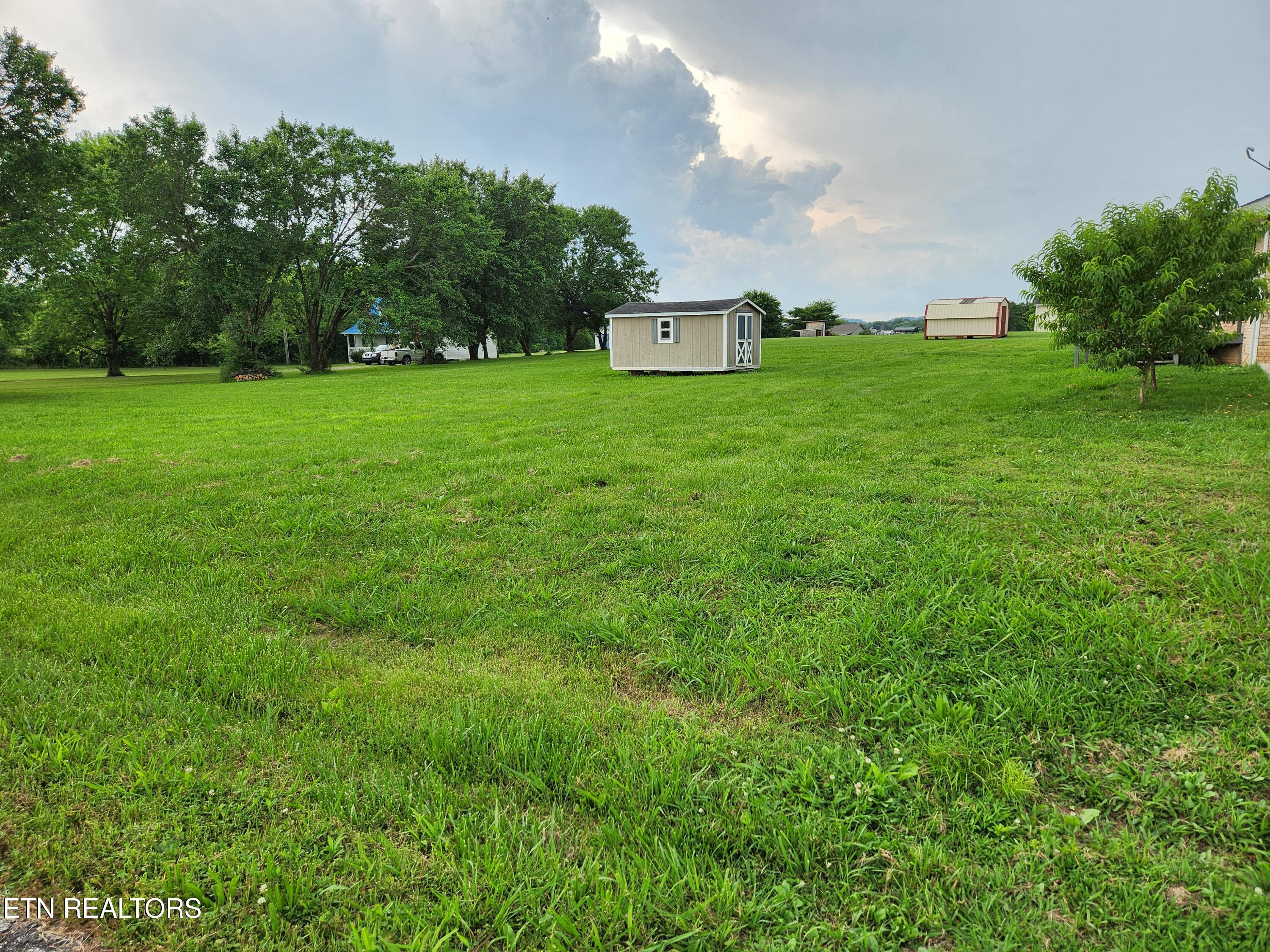 1070 Dyer Rd
