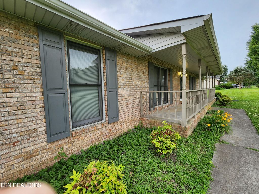 Photo of 1070 Dyer Rd, Madisonville, TN 37354 (MLS # 1303845)