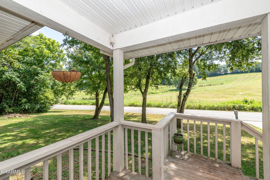 Photo of 7349 W Meadow Rd, Greenback, TN 37742 (MLS # 1237910)