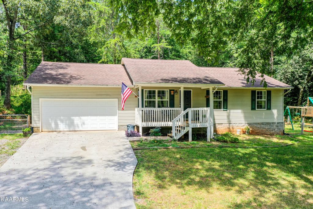 Photo of 7349 W Meadow Rd, Greenback, TN 37742 (MLS # 1237910)